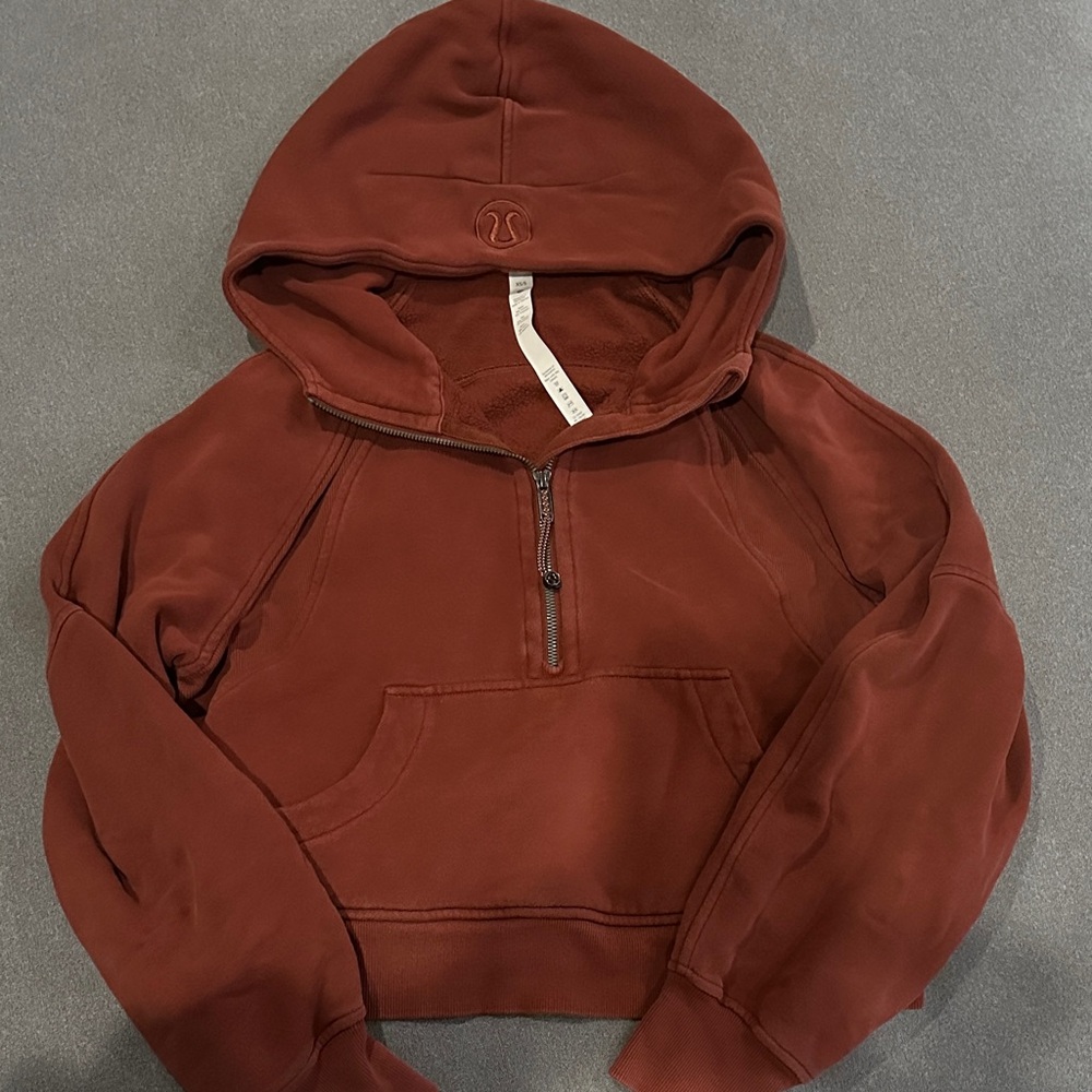 lululemon athletica Rust Red Women's Sweater